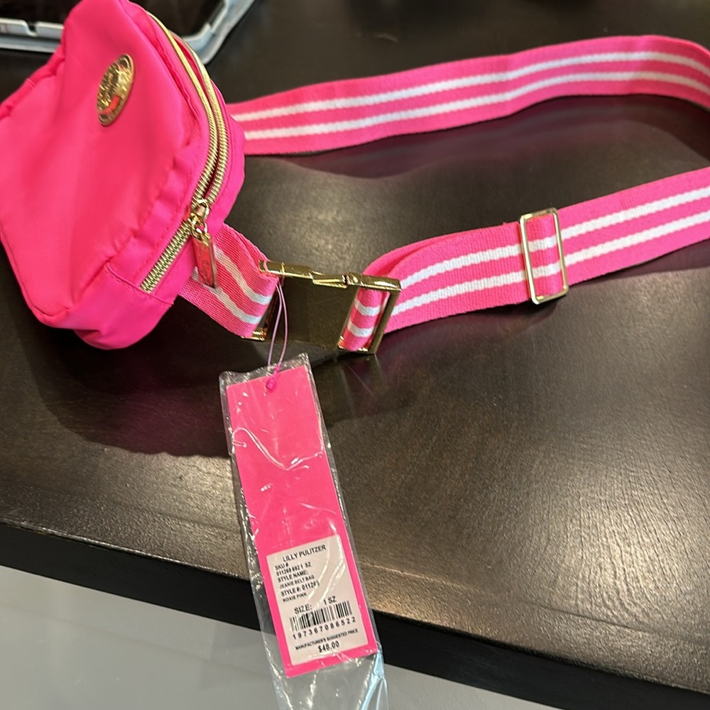 Lilly Pulitzer Belt bag NWT - Picture 2 of 7